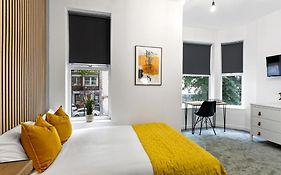 ◑Flat 4- Modern Studio Flats Close To City Centre◑